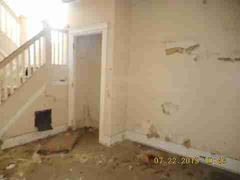 3793 Montgomery (11)_m.jpg